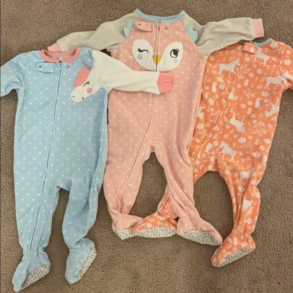 4 Carter’s fleece pajamas 12mo